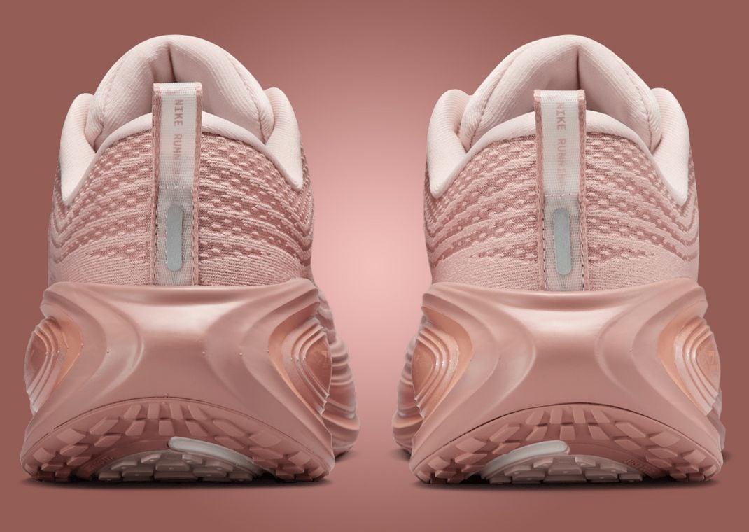 Nike Vomero Plus Particle Pink Rose Gold (W)
