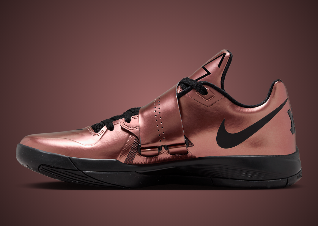 Nike KD 4 X-Mas Medial