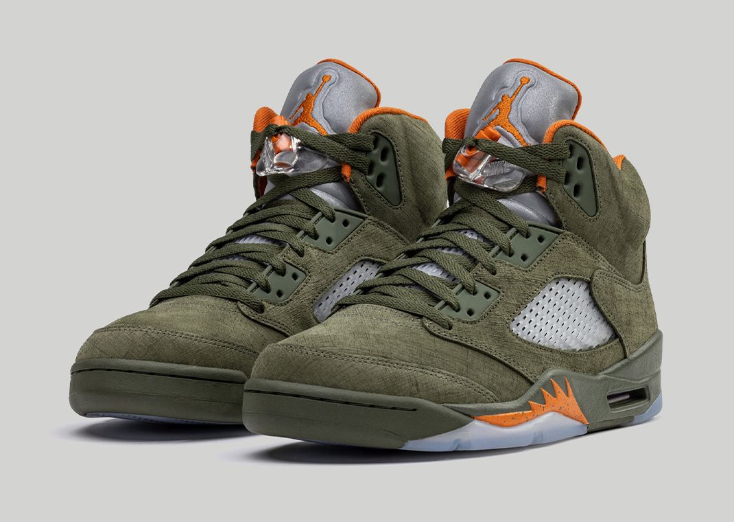 Air Jordan 5 Retro Olive Angle