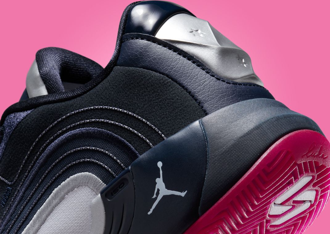 Jordan Luka 4 Navidor Heel Detail
