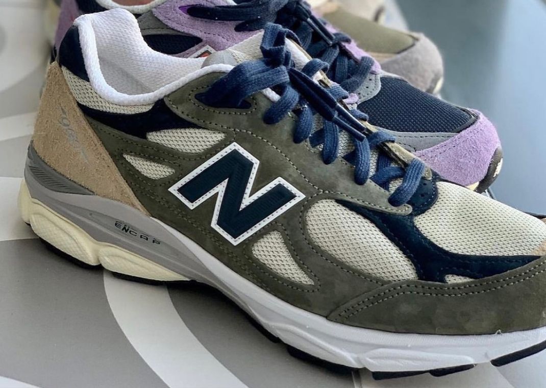 New Balance 990V3 