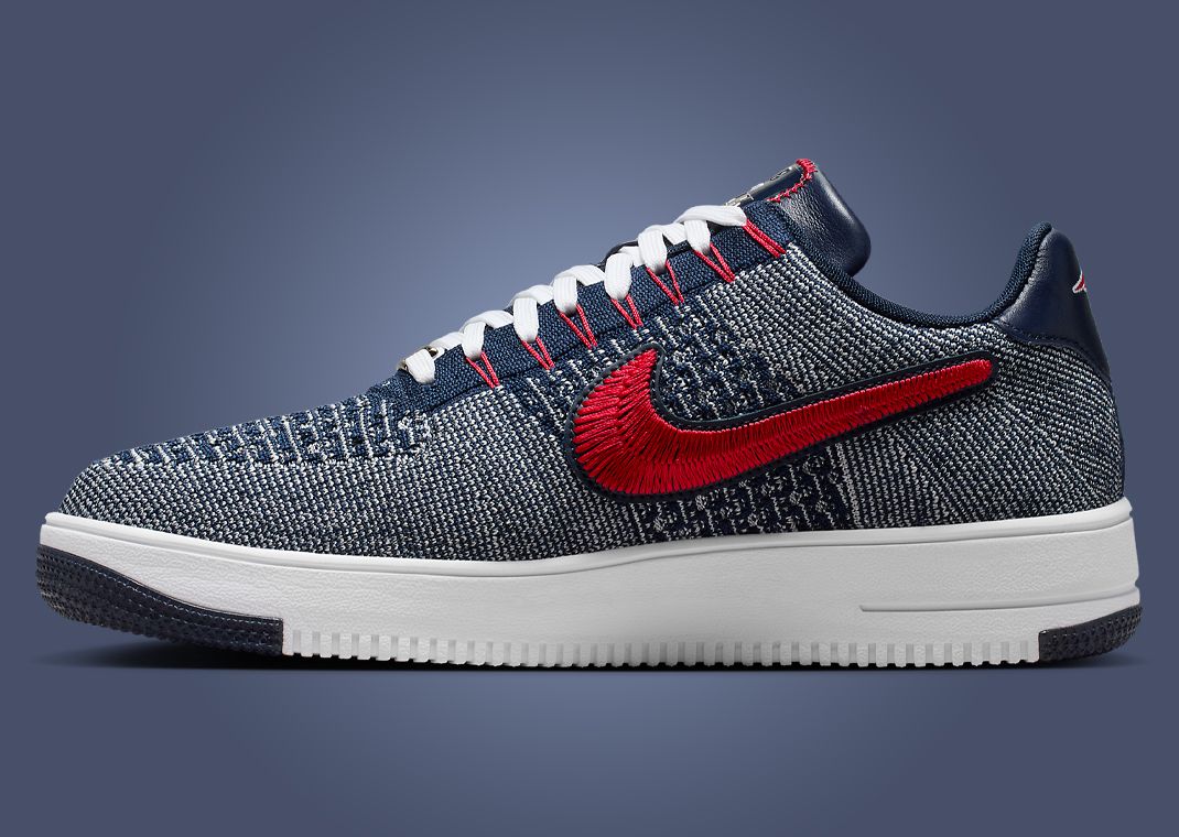 Nike Air Force 1 Ultra Flyknit Low New England Patriots 30th Anniversary Medial