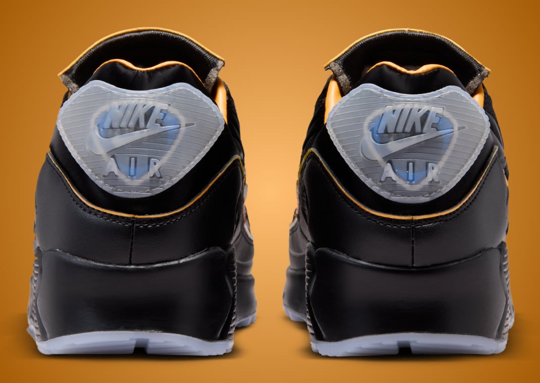 Nike Air Max 90 Korea Family Reunion heel