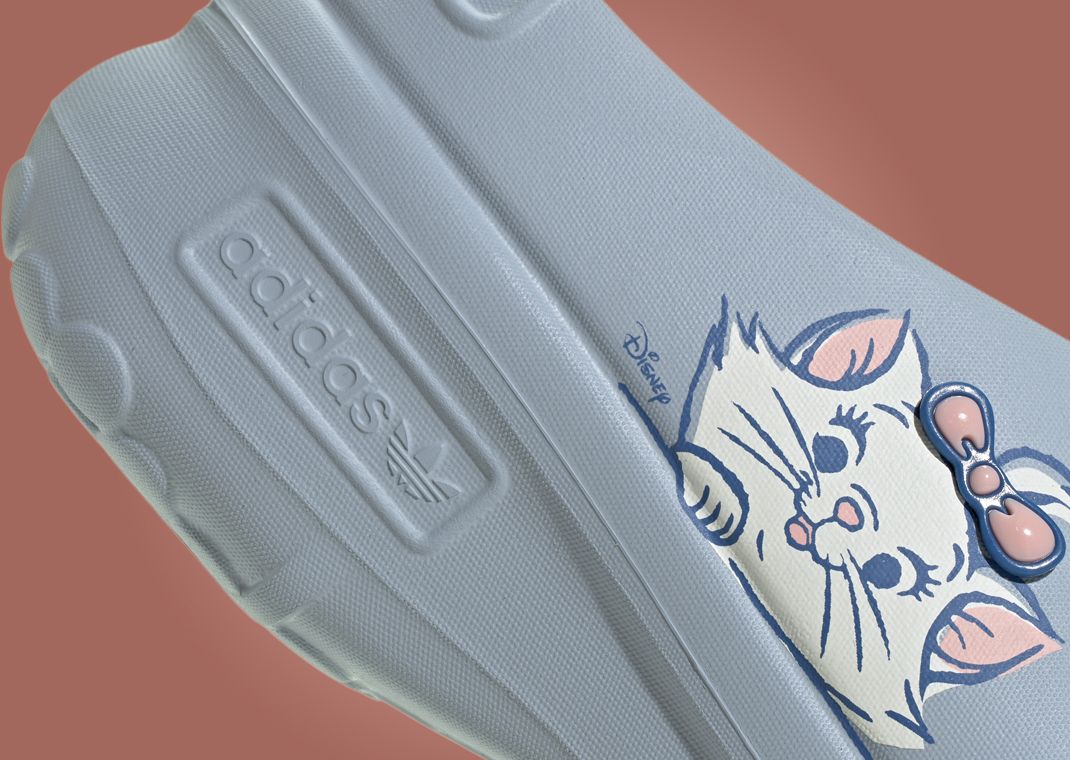 Disney’s The Aristocats x adidas Adifom Stan Mule Focus Blue (W) Detail