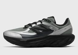 CAYL x New Balance Fresh Foam Trainer lateral