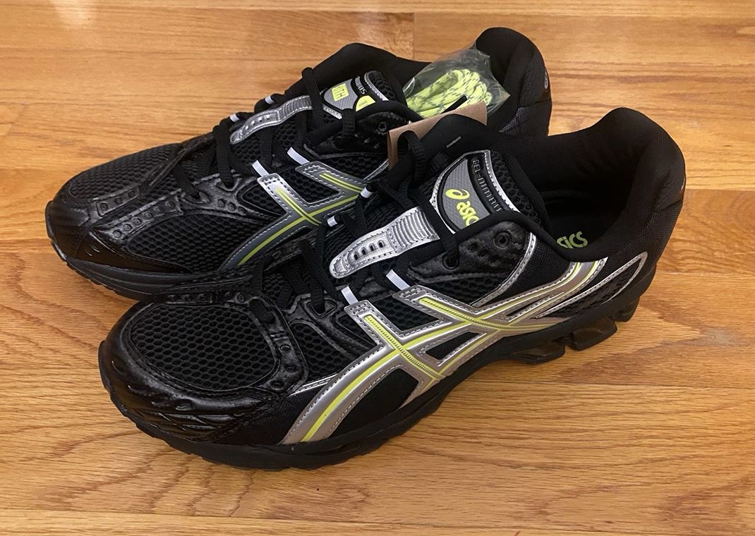 Kith x Asics Gel-Nimbus 10.1 Black Pure Silver Angle
