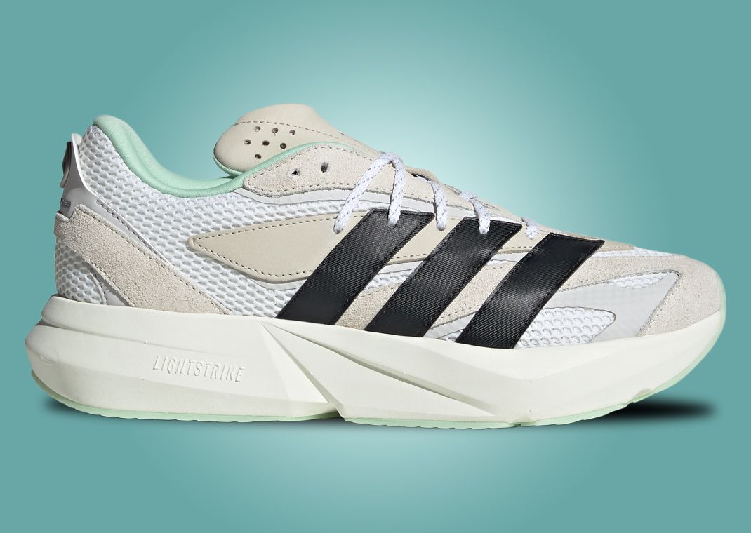 Mercedes AMG Petronas Formula One Team x adidas Lightblaze Lateral