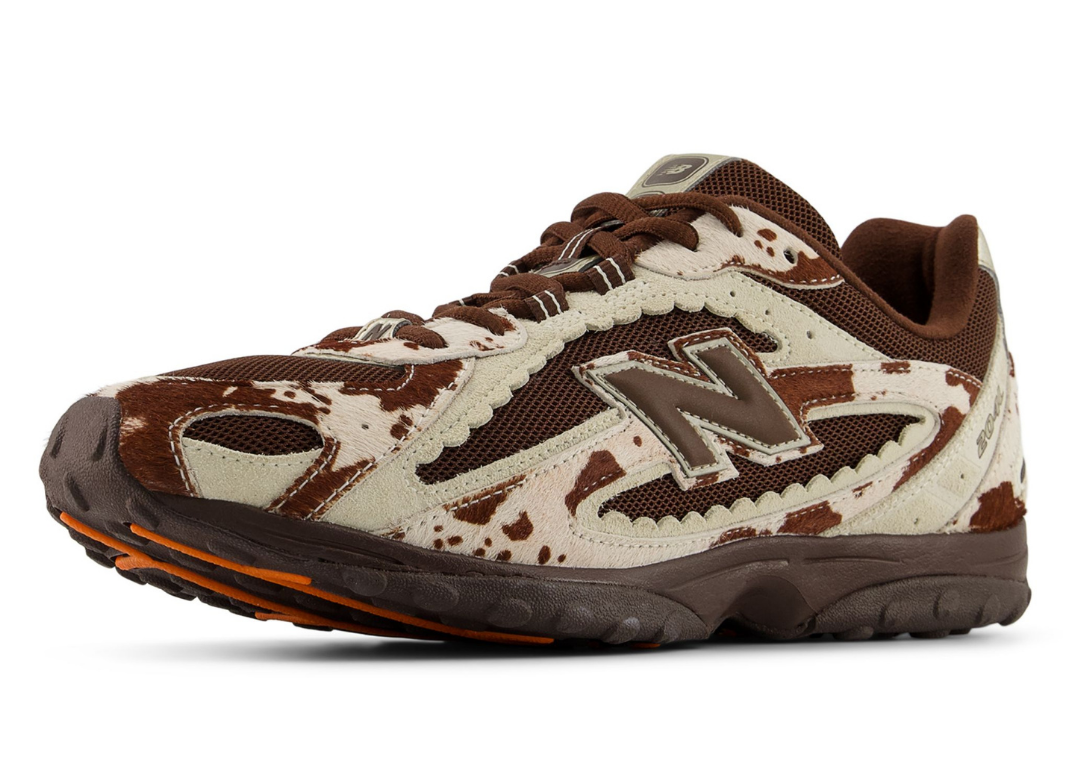 atmos Pink x New Balnace 204L Cow Girl Brown - Angle