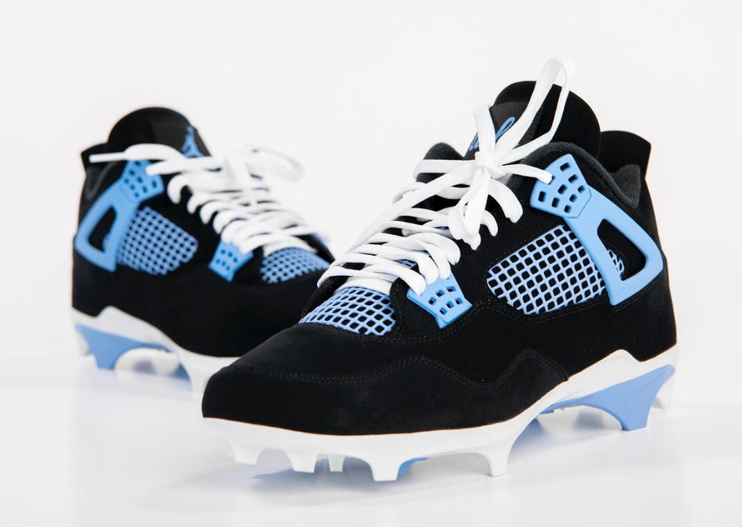 UCLA Football Air Jordan 1 Low & AJ 4 Cleats