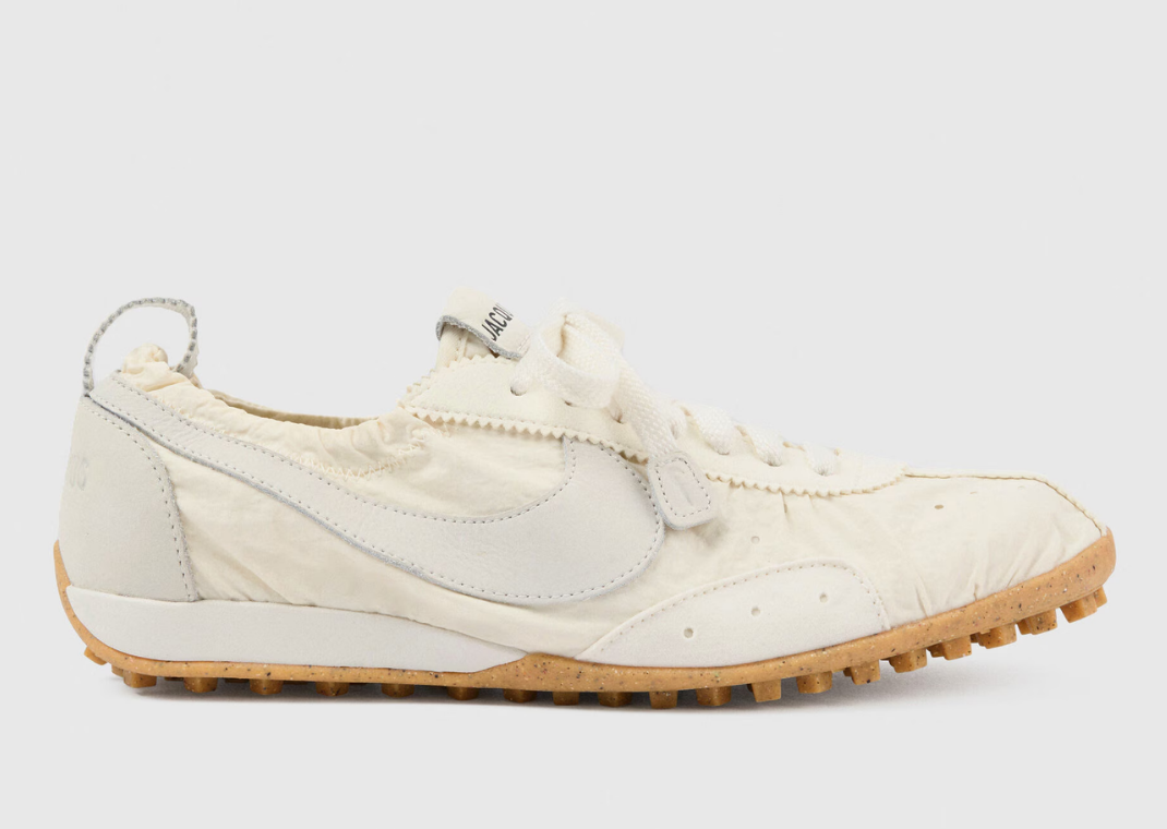 Jacquemus x Nike Moon Shoe SP Soft Pearl (W) - Lateral