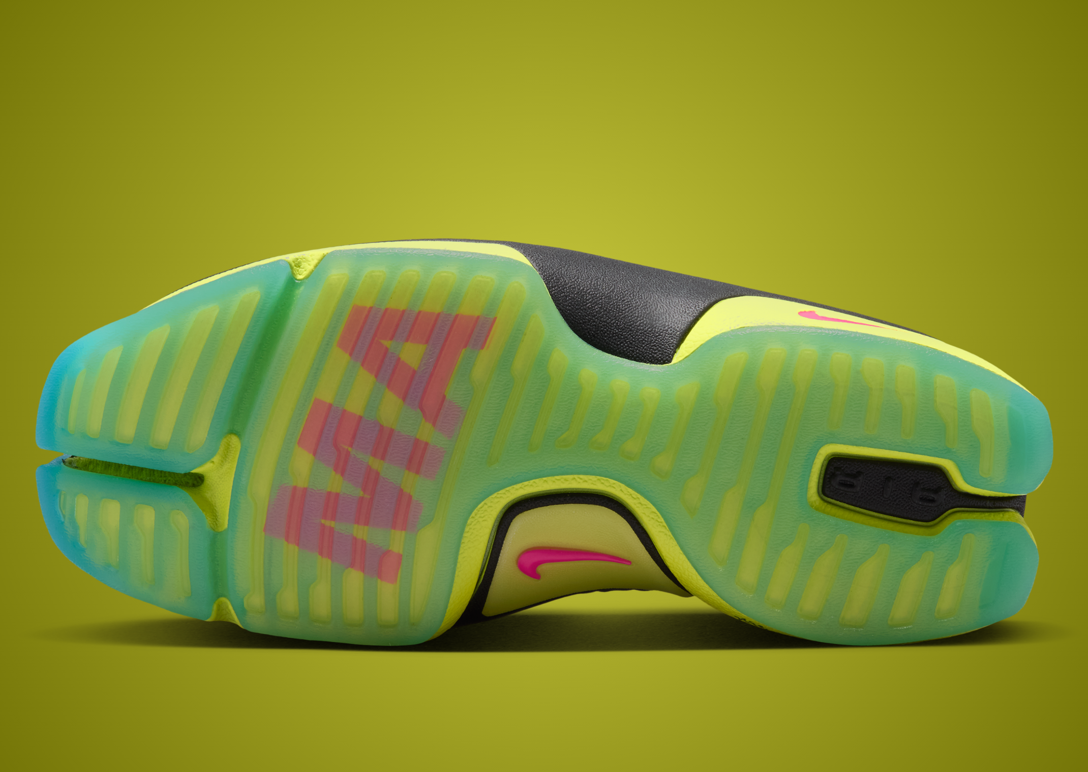 MoMA x Nike Air Rift 2 Black Light Fuchsia - Bottom