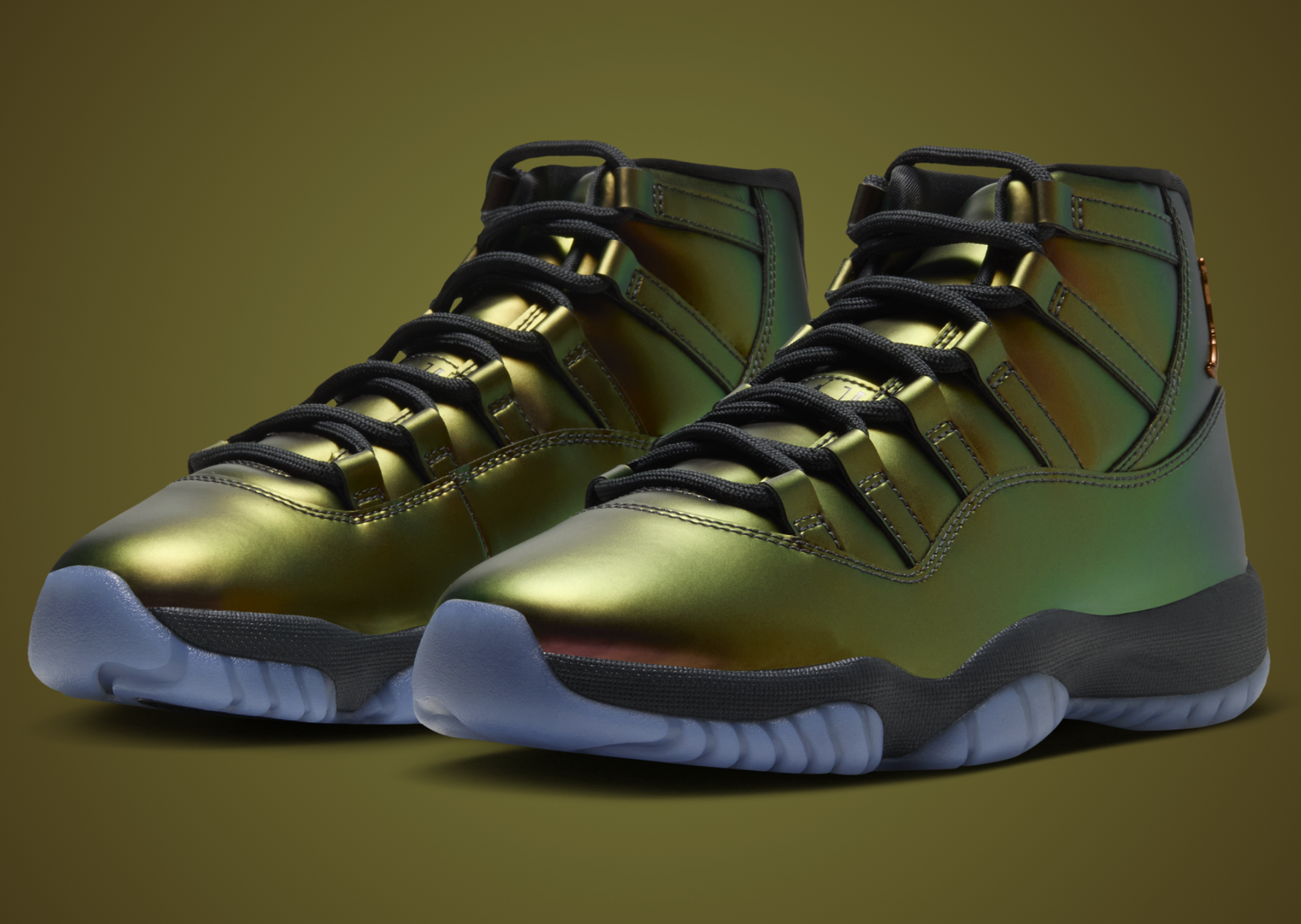 Air Jordan 11 Retro Space Jam Magic Ball