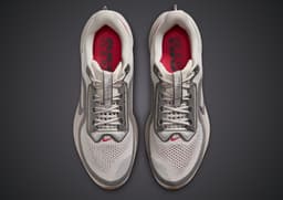 Nike Pegasus Premium Now and Then - Top