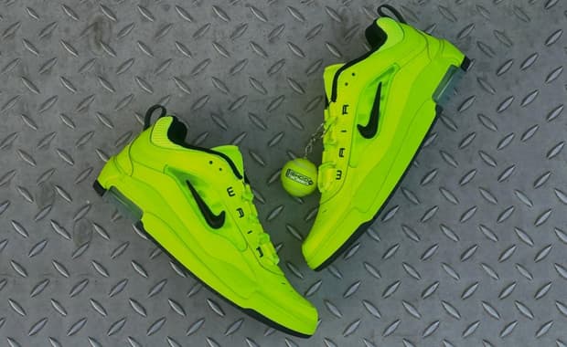 Nike SB Air Max Ishod Tennis Ball