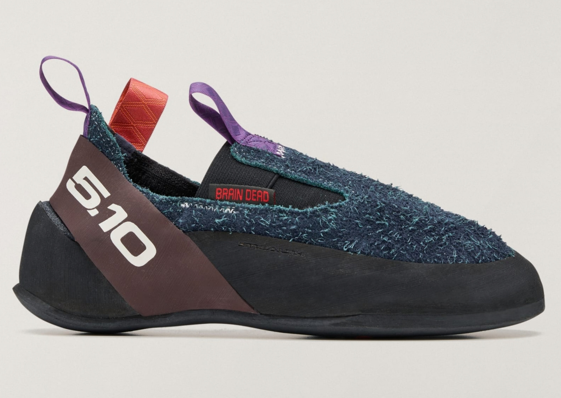 Brain Dead x adidas Five Ten Niad Navy - Lateral