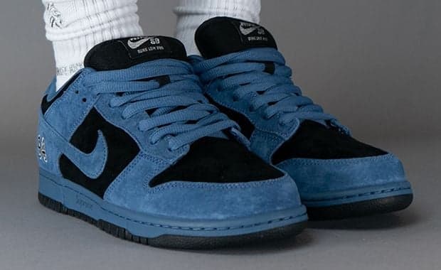 Supreme x Nike SB Dunk Low Ocean Fog