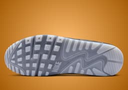 Nike Air Max 90 Mercurial Korea Family Reunion - bottom