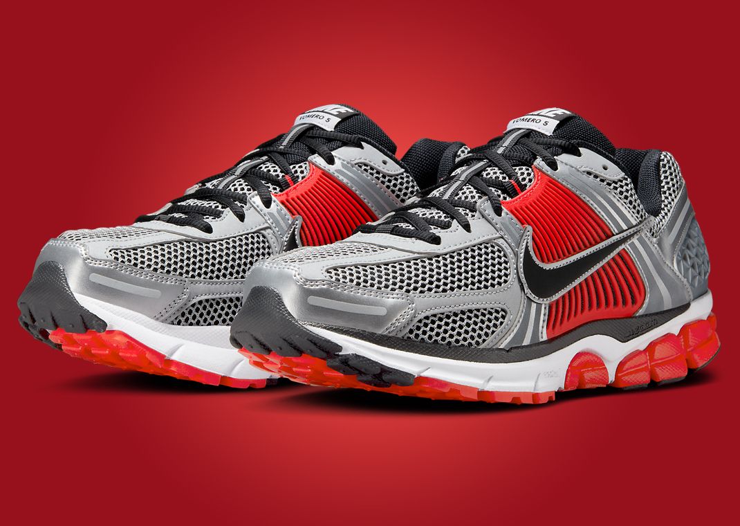 Nike Men's Zoom Vomero 5 'Bright Crimson Metallic Silver' Sneakers