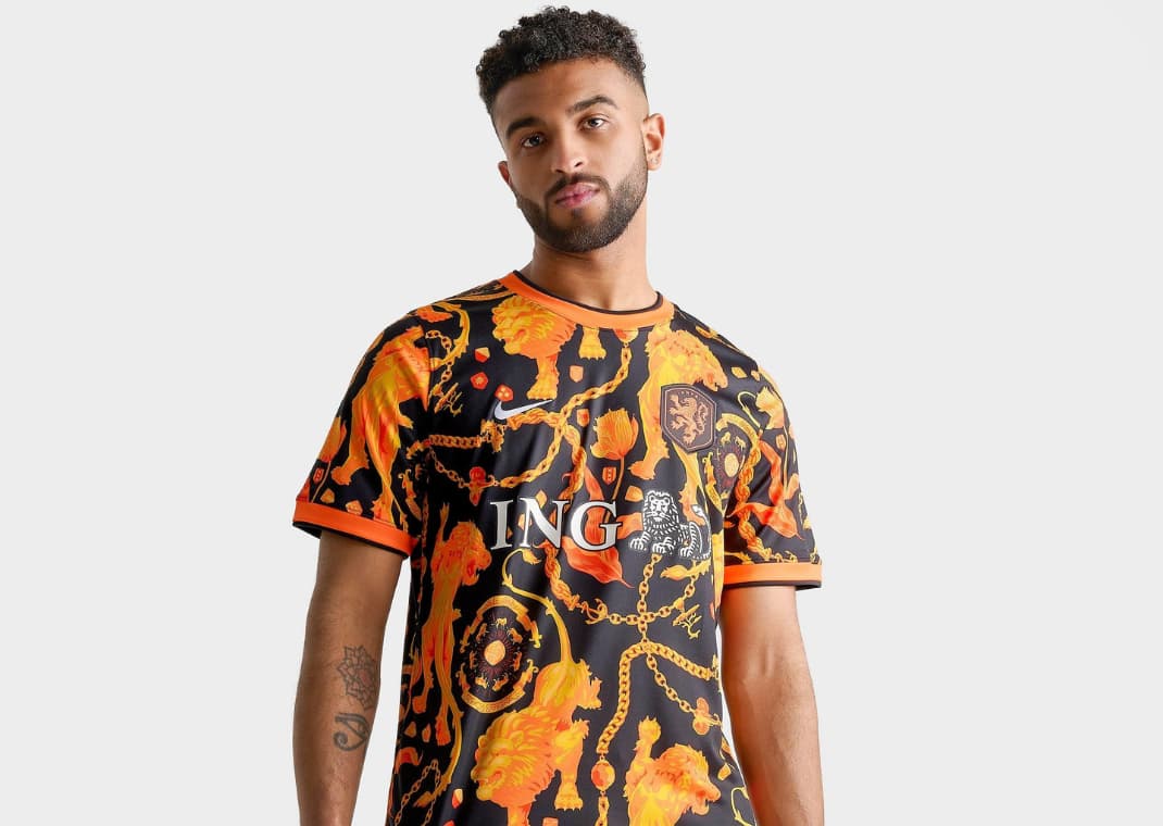 Men's Nike Netherlands x Patta Academy Pro Soccer Top