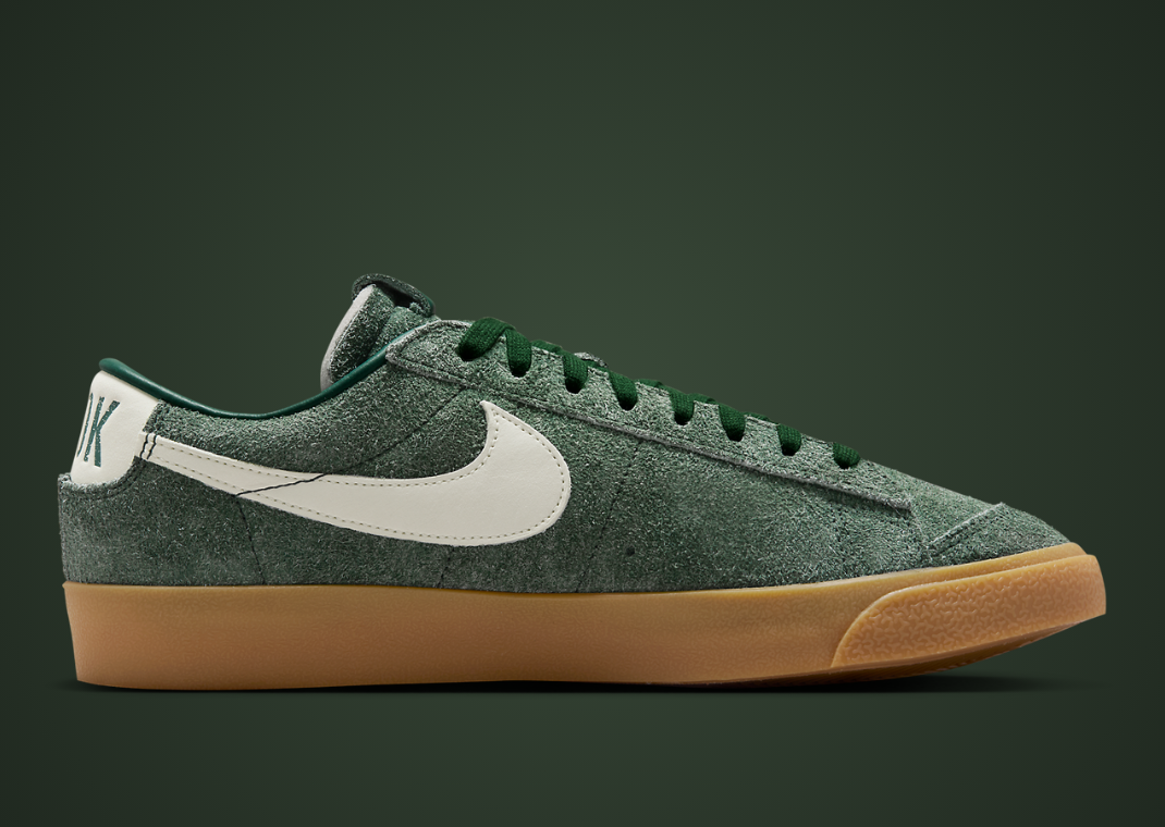 Devin Booker x Chevrolet x Nike Blazer Low Team Dark Green Medial