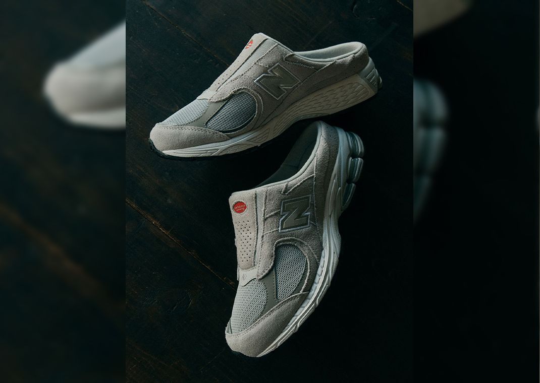 New Balance 2002R Mule Grey