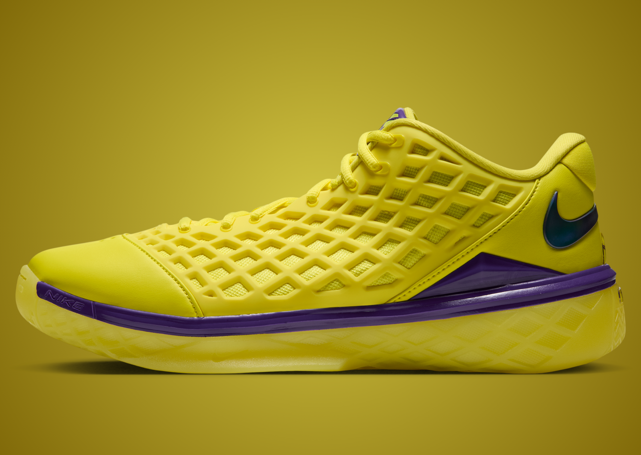 Nike Kobe 3 Low Protro Dynamic Yellow lateral