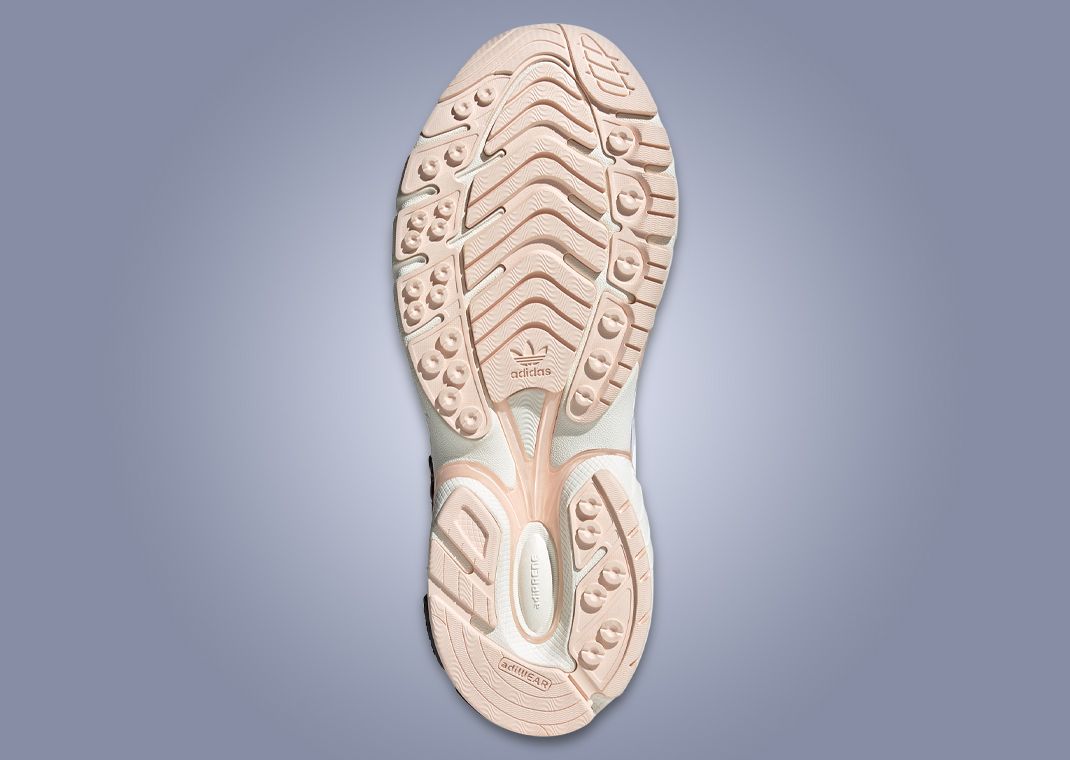 Hello Kitty x adidas Adistar Cushion (W) Outsole