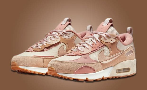 Nike Air Max 90 Futura Appears In Sanddrift