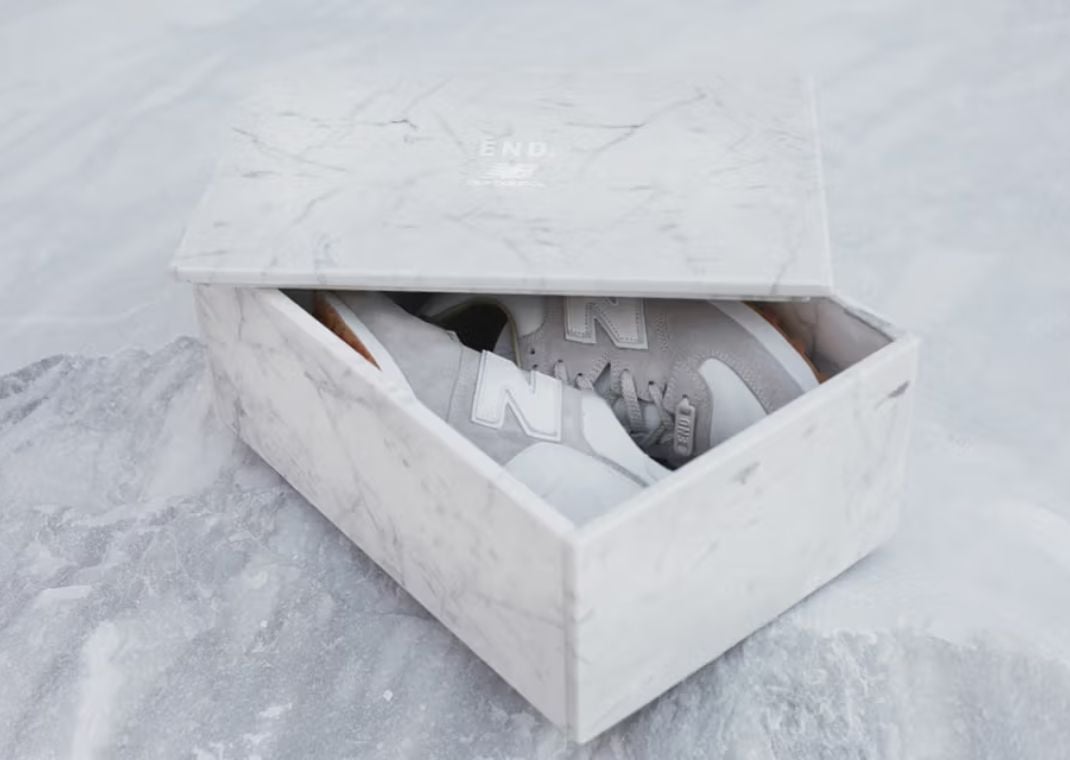 END. x New Balance 575 Marble White