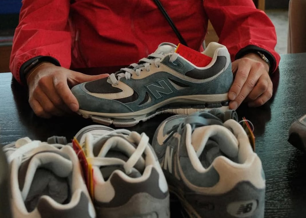Ronnie Fieg Teases new Kith x New Balance Collab