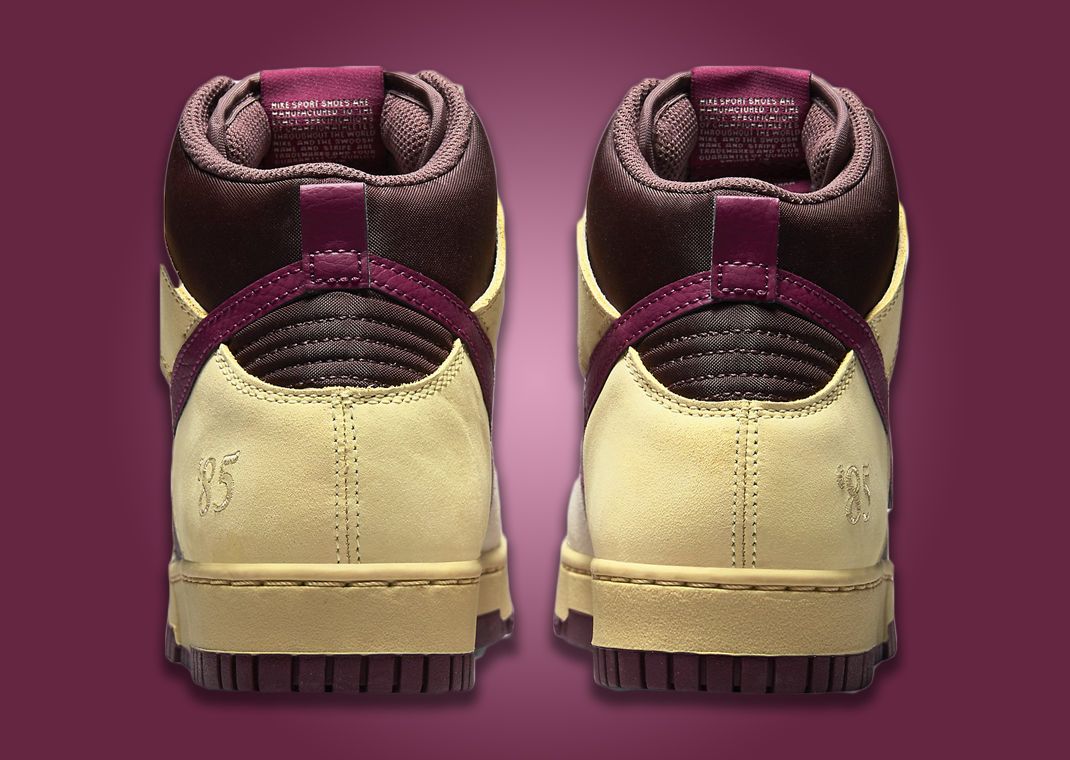 公式正規品!★ Dunk High 1985 Alabaster Nike Dunk High 85 Alabaster FD0794-700 | SneakerNews.com