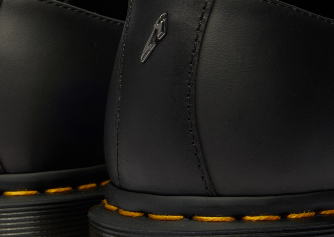 Metallica x Dr. Martens 1461 3-Eye Smooth Leather Shoe - Detail