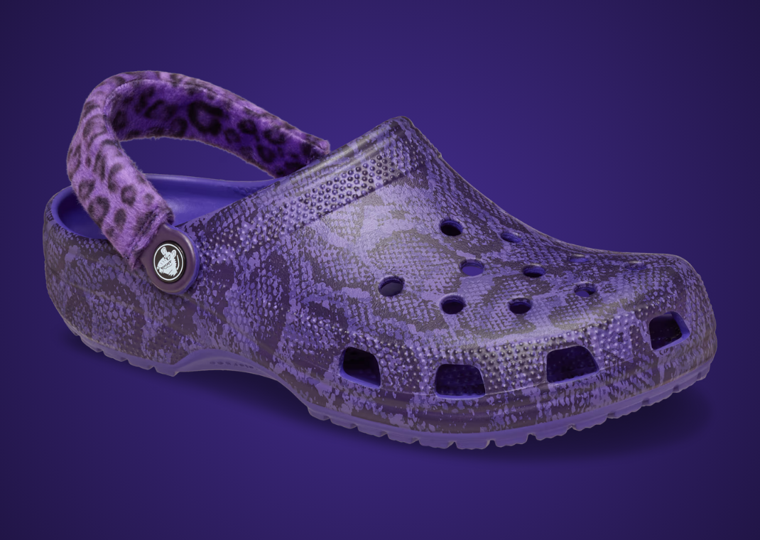 Stray Rats x Crocs Classic Clog Ultraviolet Angle