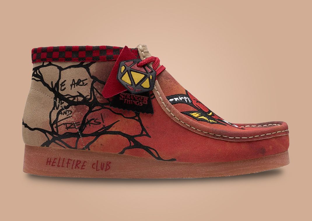 Stranger Things x Clarks Wallabee Evo Dark Sand Lateral