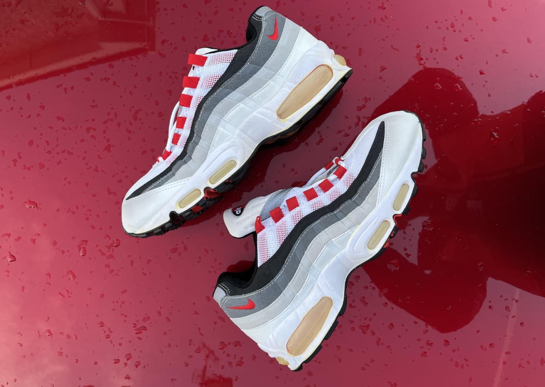 Nike Air Max 95 OG Comet (1995 Release)