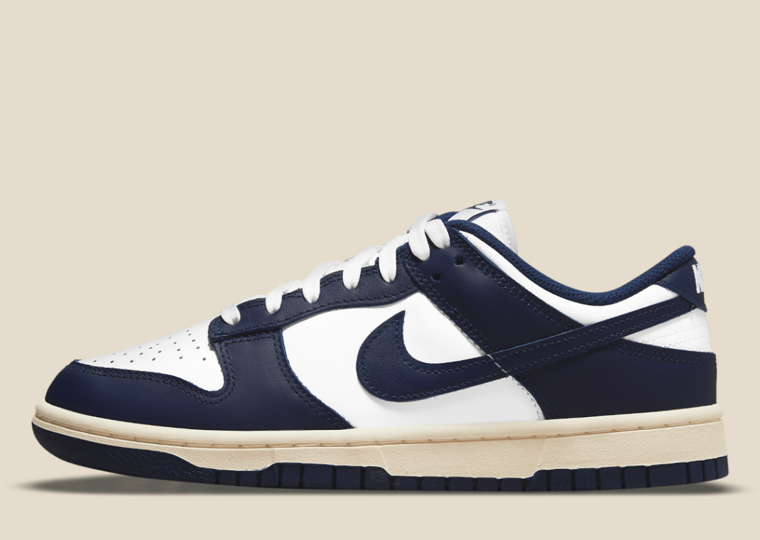 Vintage Nike Dunk Low Navy