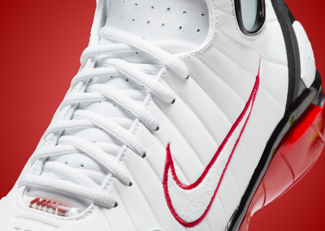 Nike Zoom Flight Huarache 2K4 White Varsity Red - Detail
