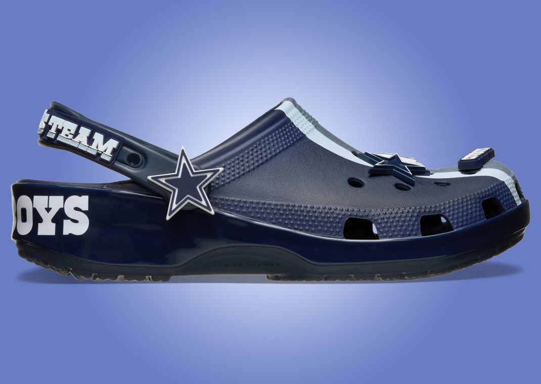 NFL x Crocs Classic Clog Dallas Cowboys