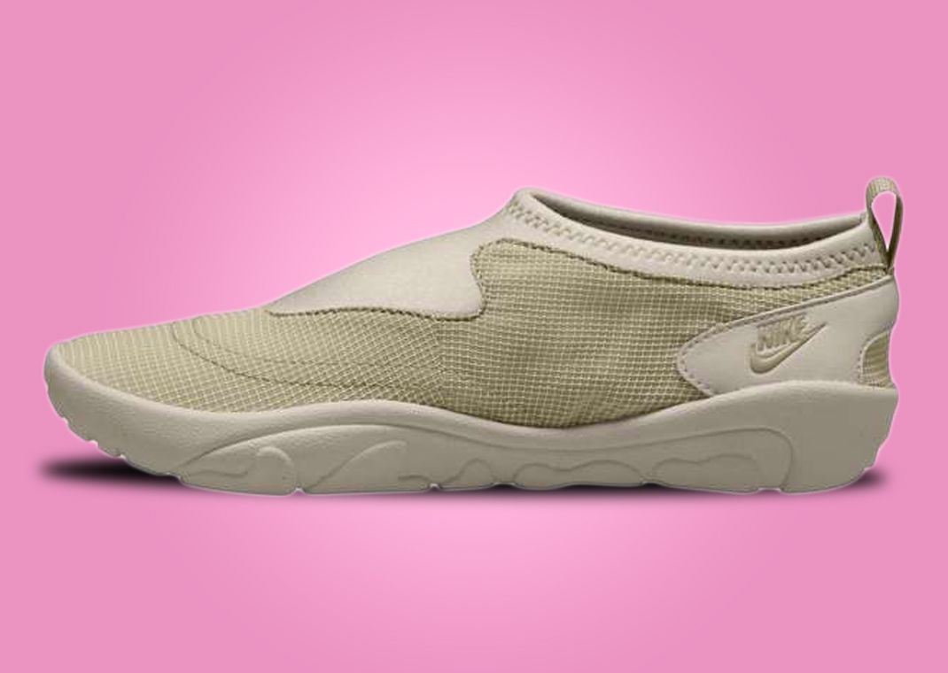 Nike Aqua Turf Light Orewood Brown Desert Khaki (W) Medial