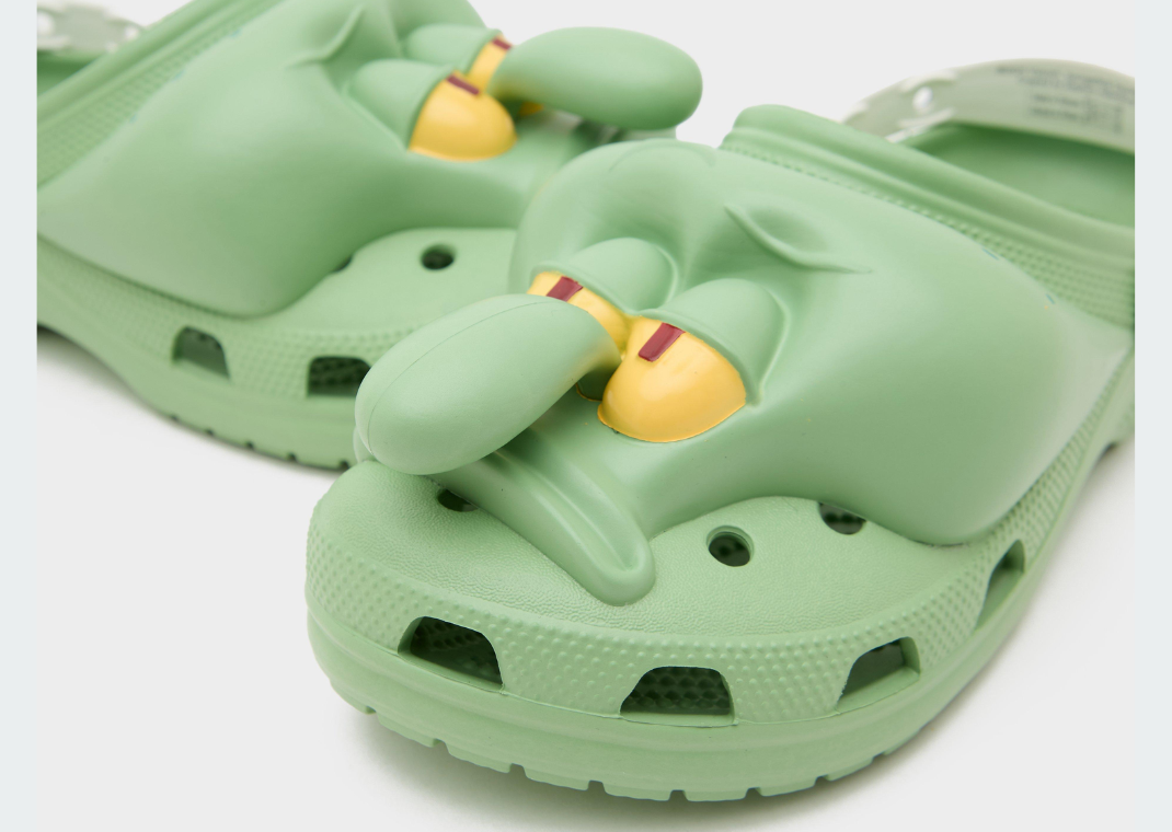 SpongeBob x Crocs Classic Clog - Squidward - Detail