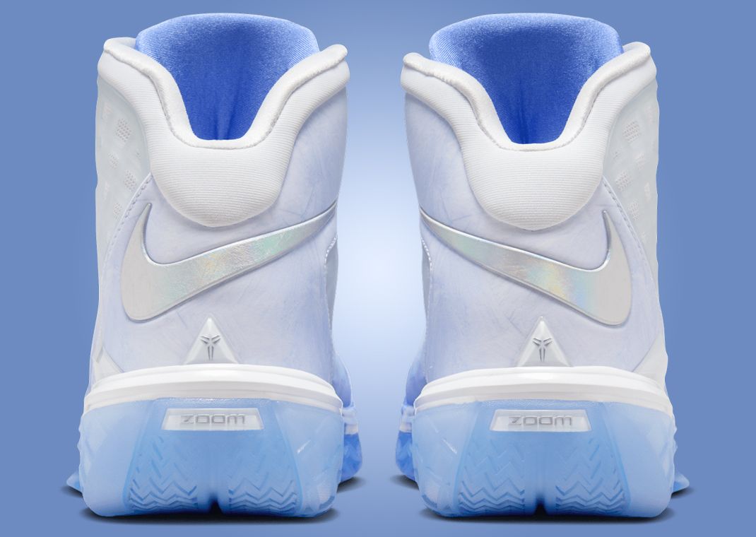 Nike Kobe 3 Protro Christmas Heel
