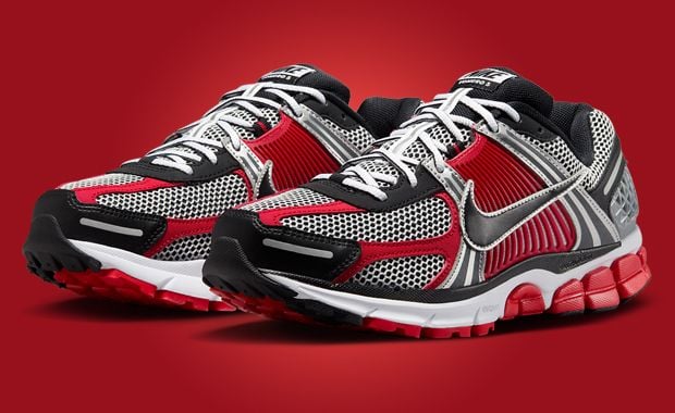 Nike Zoom Vomero 5 Metallic Silver University Red