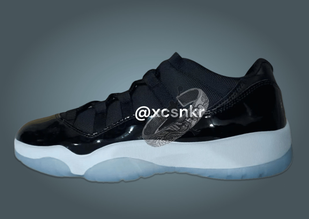 Air Jordan 11 Retro Low Space Jam Lateral