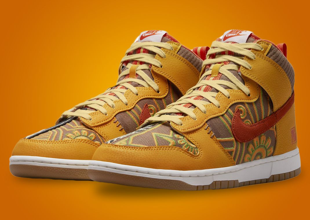 Nike Dunk High Somos Familia