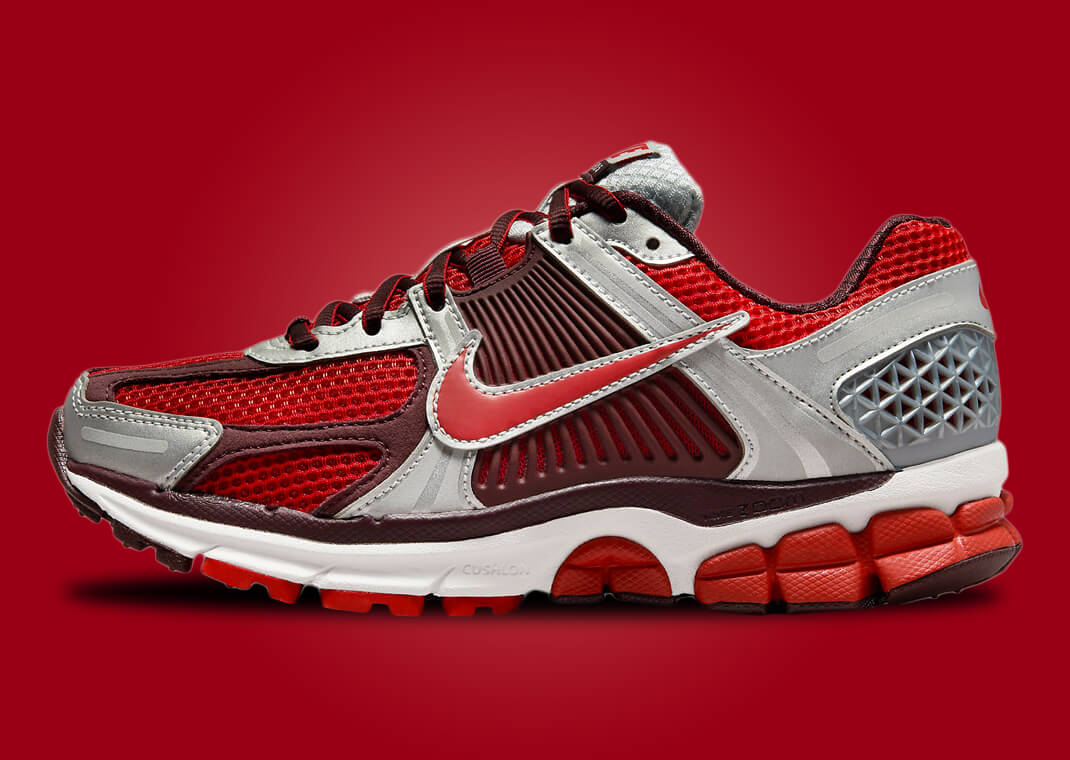 ナイキNike Vomero 5 'Mystic Red' Sneakers\"ニーカー Wmns Air Zoom Vomero 5 'Mystic Red' - Nike - FN7778 600
