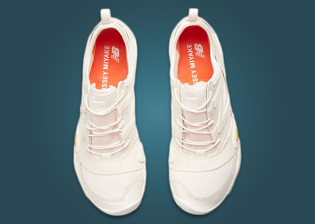 Issey Miyake x New Balance MT10 White Top