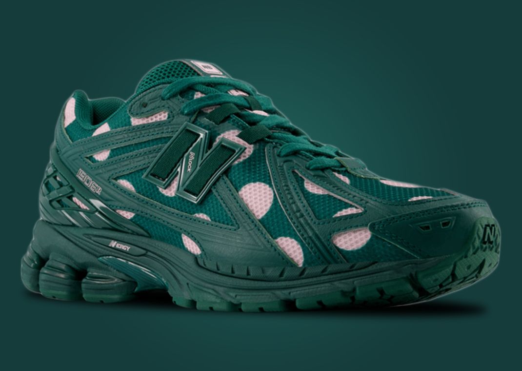 New Balance 1906R Polka Dot Green Angle