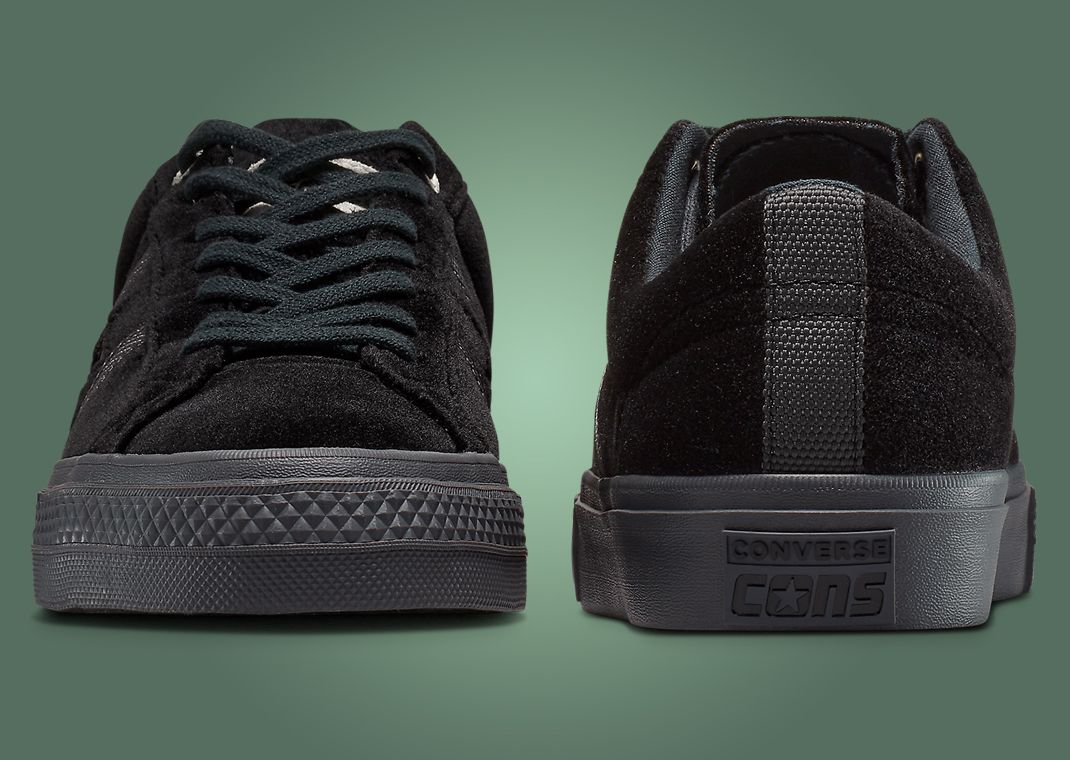 UNDEFEATED x Converse One Star Academy Pro Black Heel