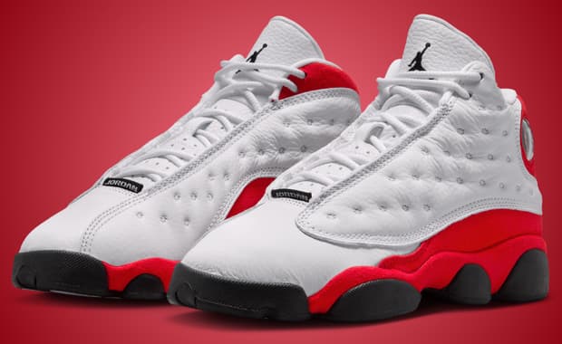 Air Jordan 13 Retro Chicago