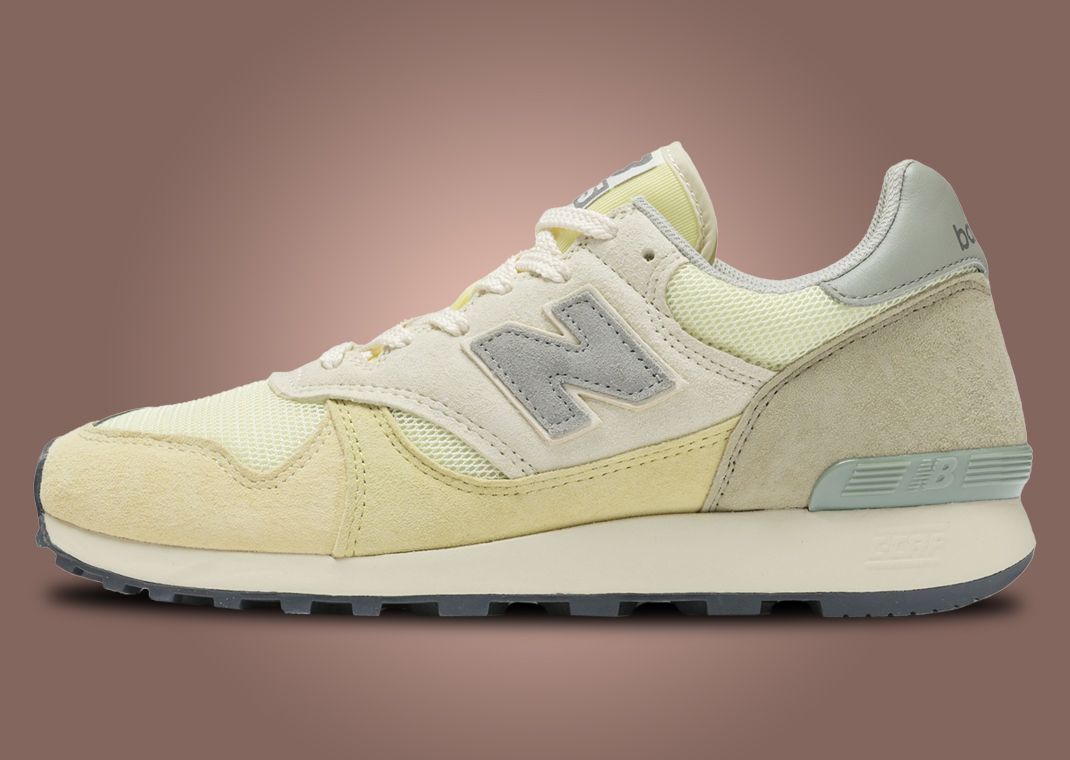AURALEE x New Balance 475 Light Volt Lateral